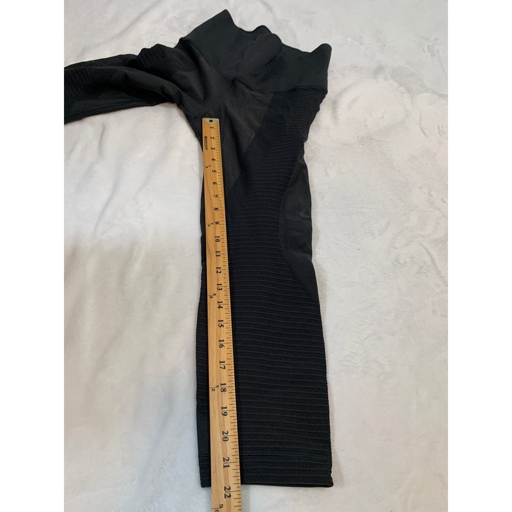 Nike Dri-FIT Zonal Strength Training Tights Womens Large Black Cropped Leggings - Picture 10 of 10